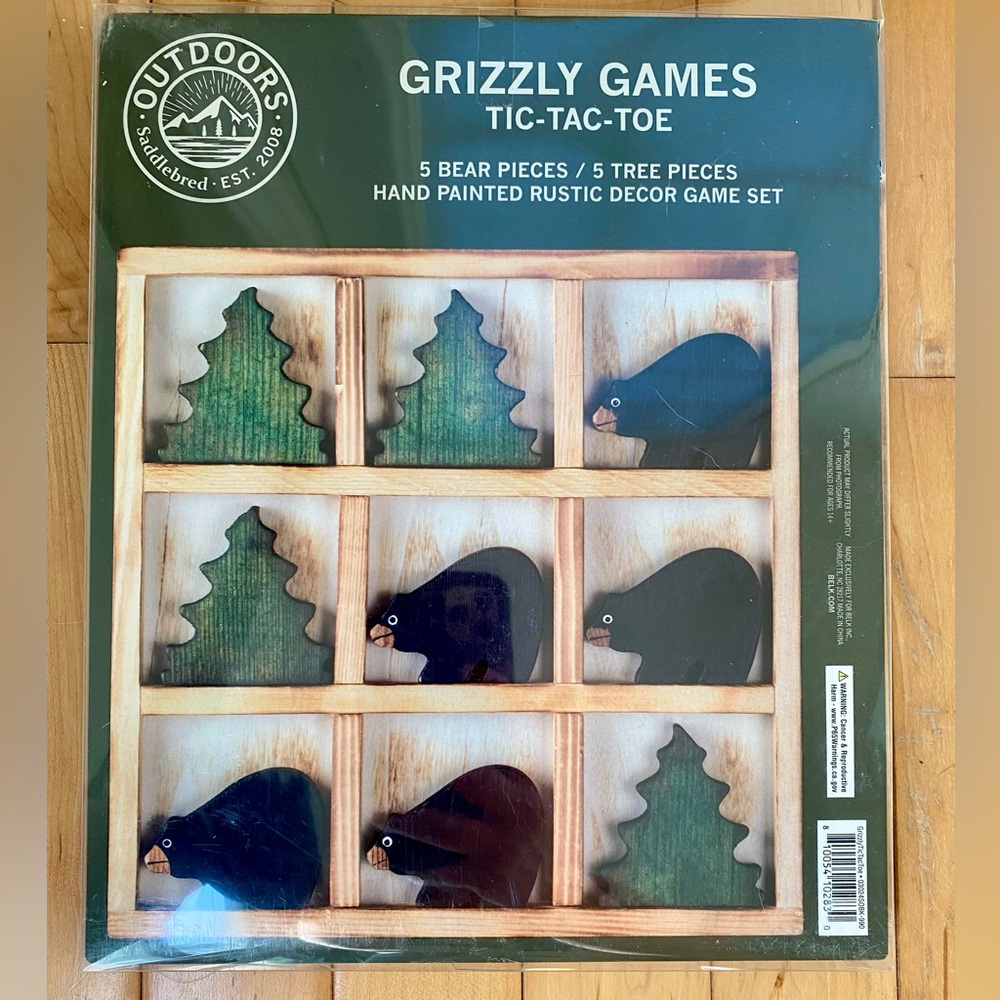 Saddlebred Grizzly Games Tic-Tac-Toe Set - Picture 2 of 2
